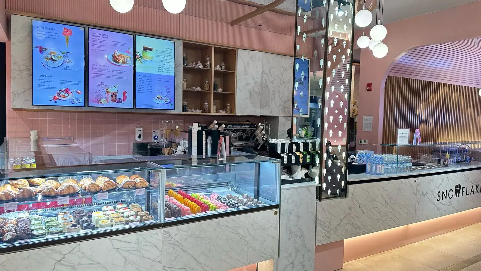Snowflake Cafe - KAIA